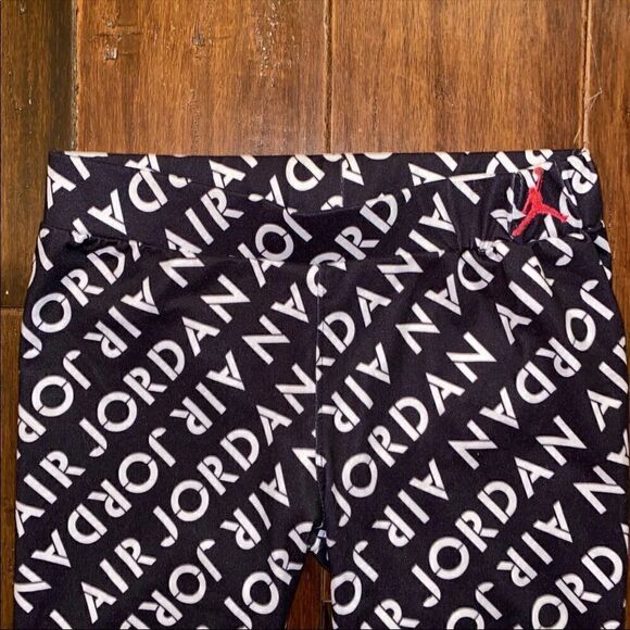 Jordan Girls Leggings - Picture 2 of 4